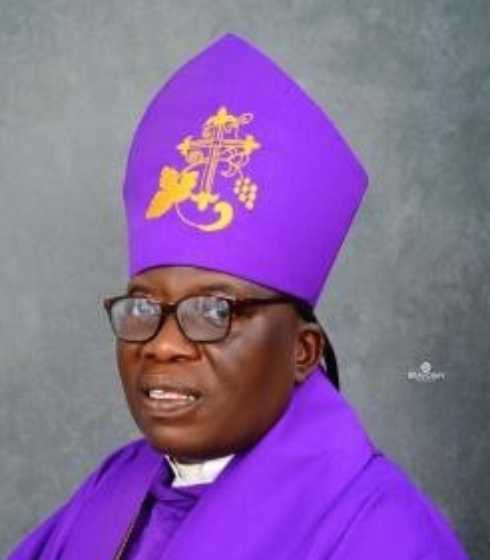 H.R.M. Bishop. Dr. E. Ogunmodele